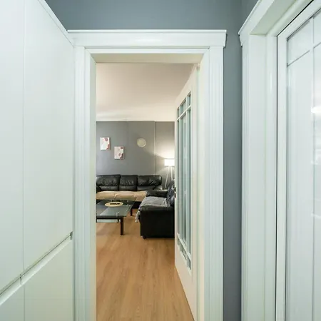 Ring Center Spacious 2 Bdr