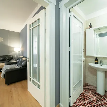Apartmán Ring Center Spacious 2 Bdr *