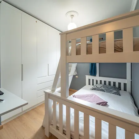 Ring Center Spacious 2 Bdr * Tirana